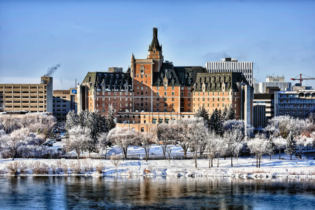 Marriott International Acquires Delta Hotels and Resorts (2015)